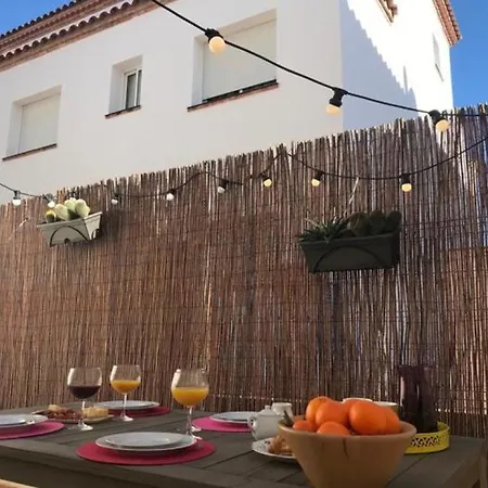 Holiday home Casa Familiar Luminosa Con Piscina, Cerca De La Playa Y Parques, Ideal 6 Personas En - Es-332-5